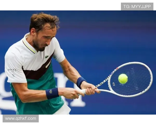 梅德韦杰夫力克对手挺进上海大师赛男单八强展现强大实力